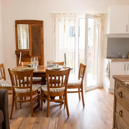 Apartment La Family - Sleep In La Ciotat